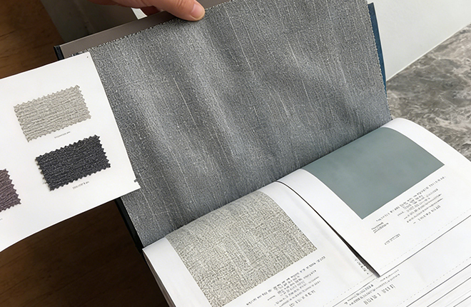 In the process of sampling garments, the fabric and accessory solutions are also confirmed actively, and they are consistent with the style requirements and the cost targets. This makes sure that the fabrics are fit to be used in bulk production and export, and eliminates variation-initiated time and cost wastage in the future.