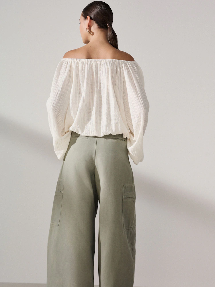 Women's Off Shoulder Tops 03